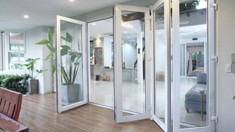 Vẻ đẹp sang trọng cửa nhựa mở trượt