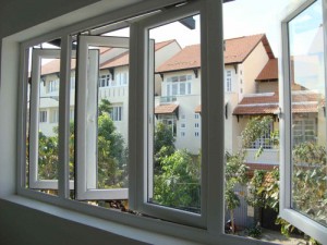4 ưu điểm nổi trội cửa nhựa lõi thép